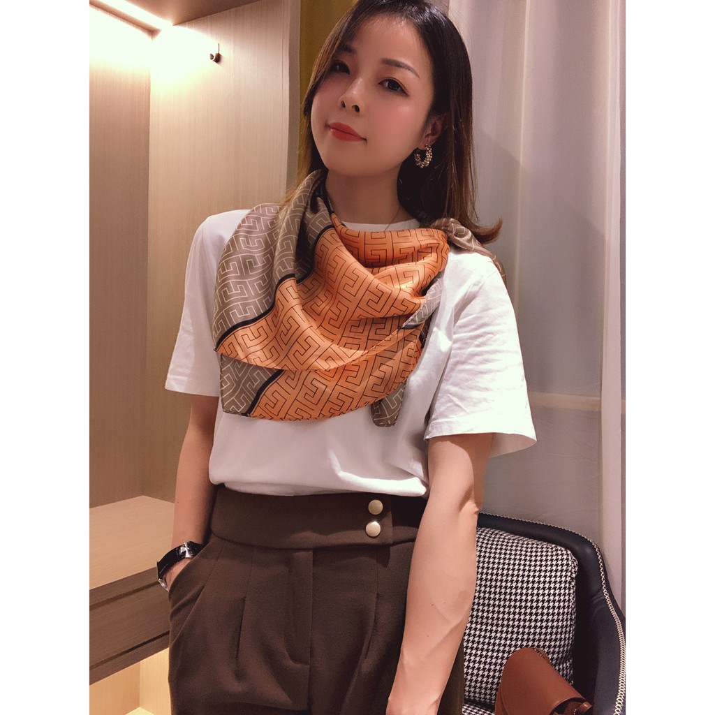 Khăn Choàng Vải Lụa Hình Vuông 90x90cm