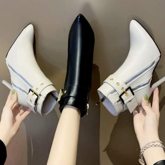 Giày bốt nữ