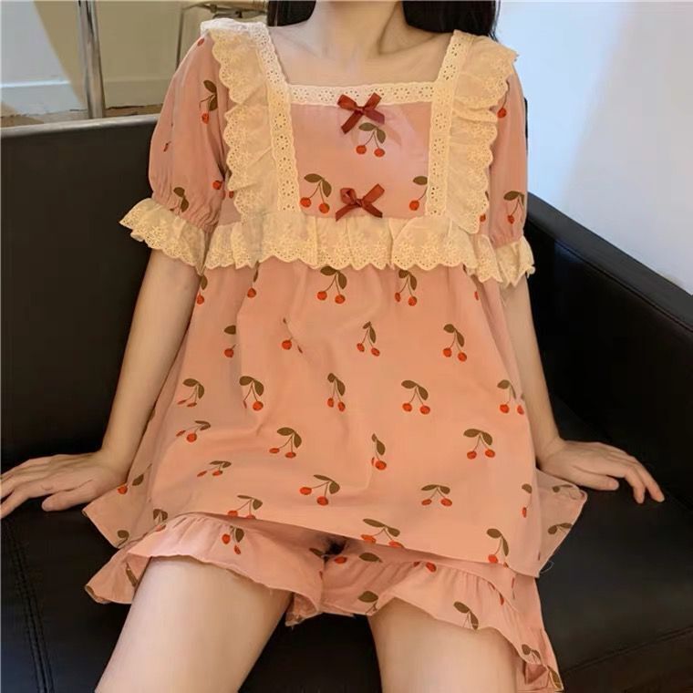 Set đồ ngủ phối ren xinh xắn cho nữ