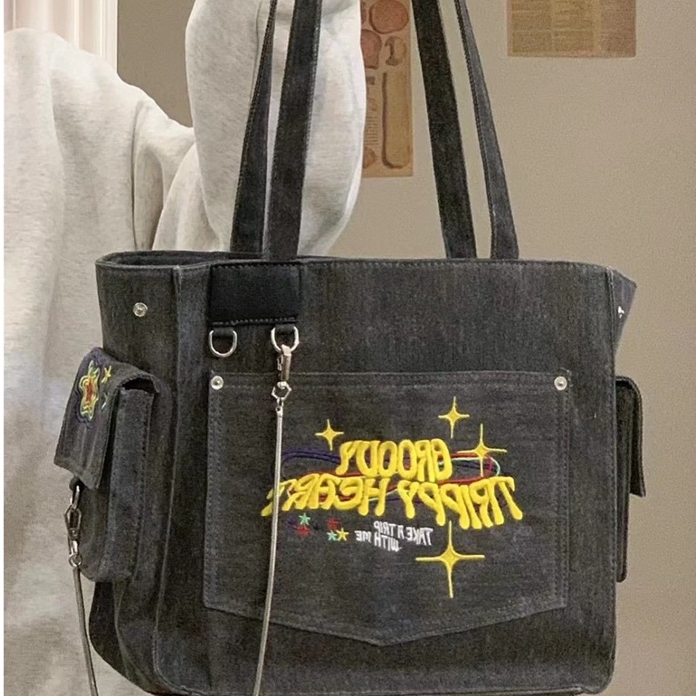 Niche Túi Tote Mua Sắm Đeo Dưới Cánh Tay Bằng Vải Bố Thêu Chữ Trọng Lượng Nhẹ Dễ Phối Đồ Cỡ Lớn Phong Cách Đường Phố