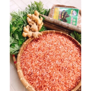 Muối thảo dược chườm bụng
