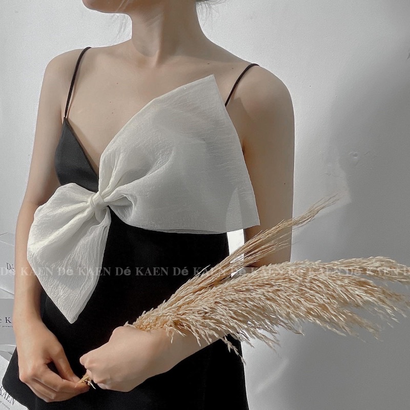 - Váy 2 dây phối nơ to siêu xinh và sang trọng - LORA DRESS