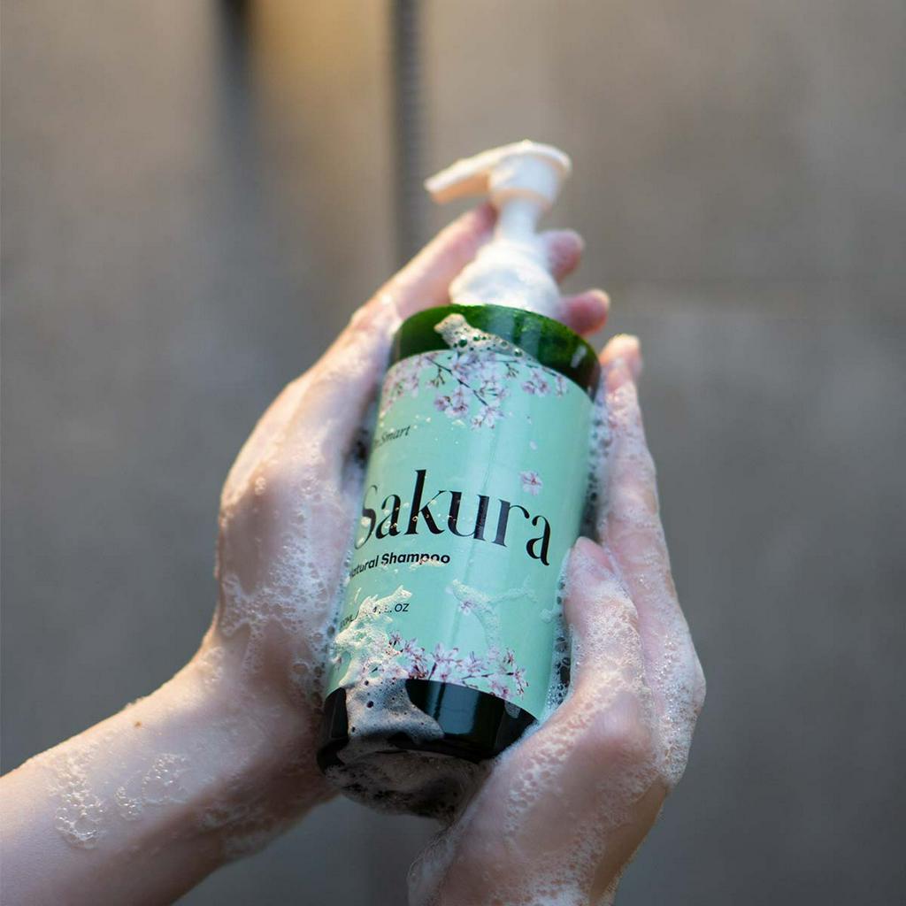 Dầu gội Dr.Smart Sakura giúp giảm gãy rụng, biotin collagen 300ml