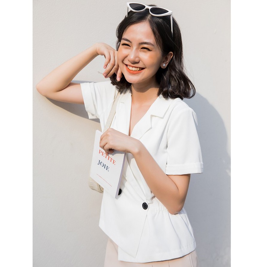 [Mã WASKT304 giảm 15% tối đa 30K đơn 99K] [HÀNG CÓ SẴN] Hera top (trắng) | BigBuy360 - bigbuy360.vn