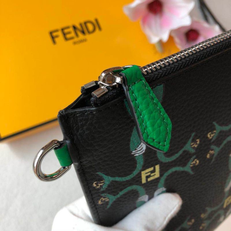 clutch cầm tay nam nữ da thật dáng dài kéo khóa họa tiết bắt mắt Fendi FD