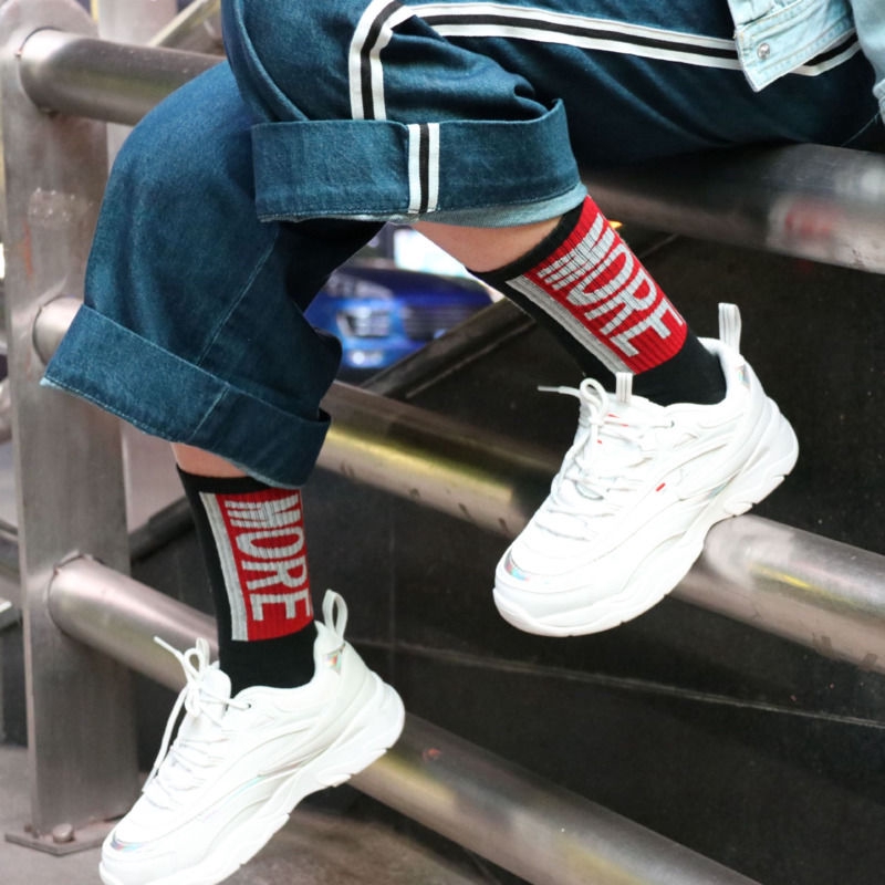 Vớ cổ vừa màu đen trắng phong cách thể thao Harajuku ulzzang cho nam nữ 22305