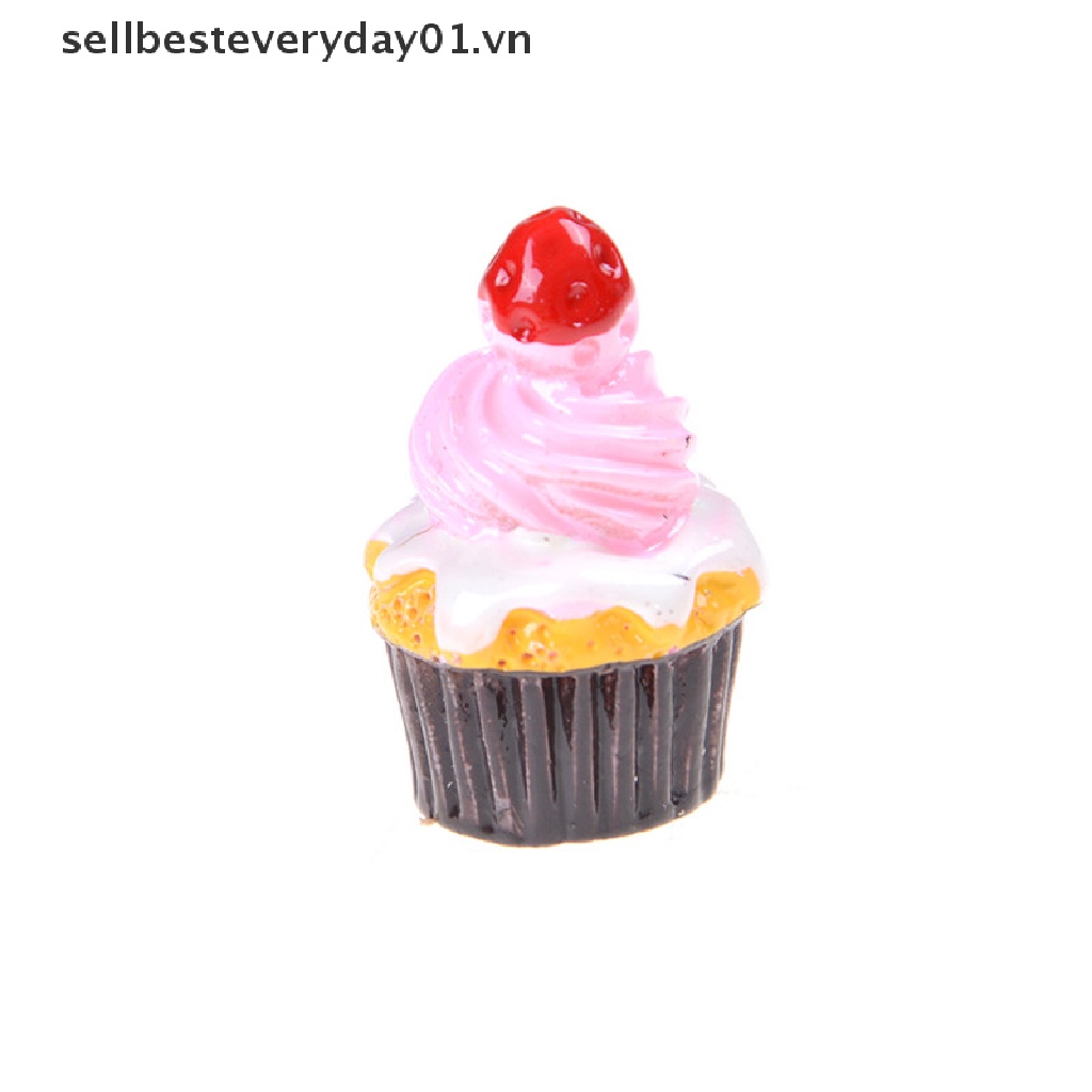 Set 3 Mô Hình Bánh Kem Dâu Trang Trí Nhà Búp Bê