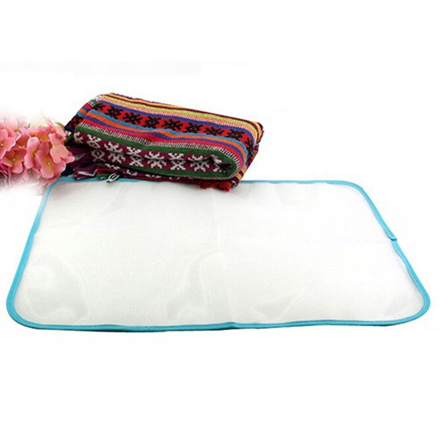 Tấm lưới ủi bảo vệ quần áo tiện lợi