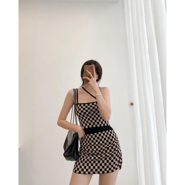 Set áo caro dây cổ chéo kèm chân váy S350 SUSTORE