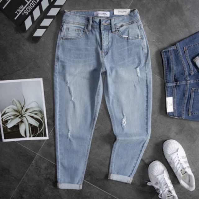 Quần jeans dáng baggy mã CC03 | BigBuy360 - bigbuy360.vn