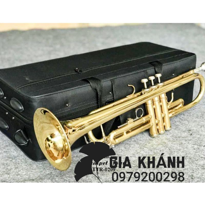 kèn trumpet yamaha màu vàng