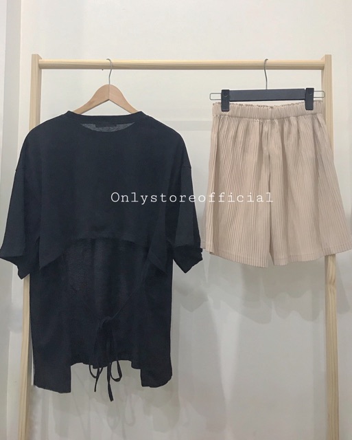 Set áo+quần siêu xinh, nhận hàng có vấn đề liên hệ shop trước khi đánh giá