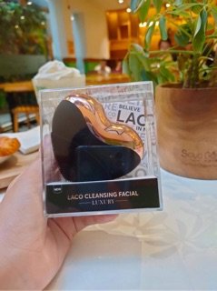 MÁY RỬA MẶT LACO LUXURY