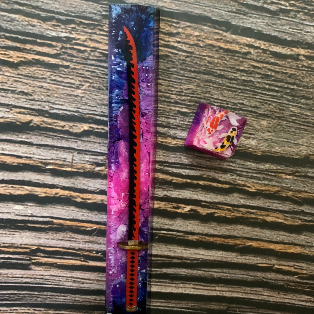 Keycap cá Koi màu hồng tím