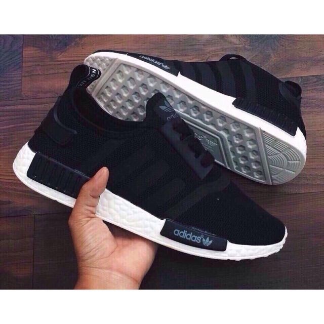 HÀNG CÓ SẴN ADIDAS NMD BLACK AND WHITE (FULLBOX)
