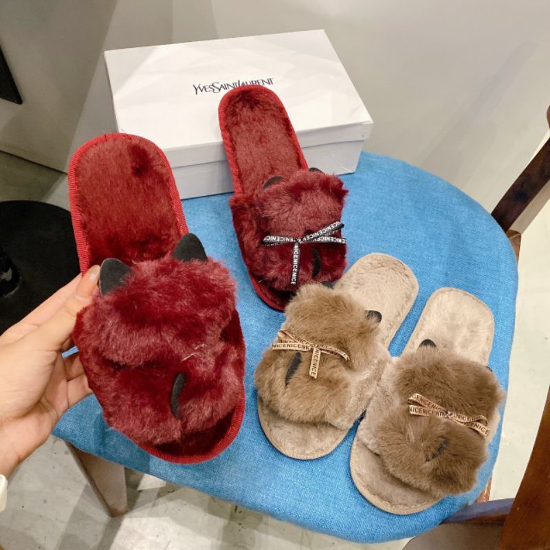 Dép lông hình hồ ly