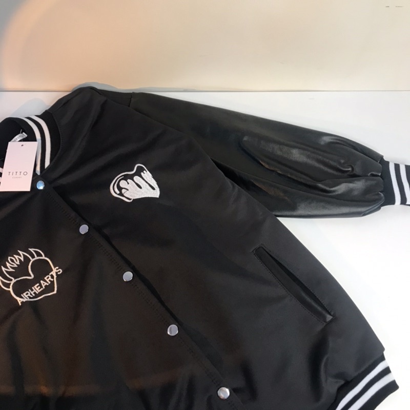 Áo Bomber Heart Phối Tay Da Unisex - Titto Closet