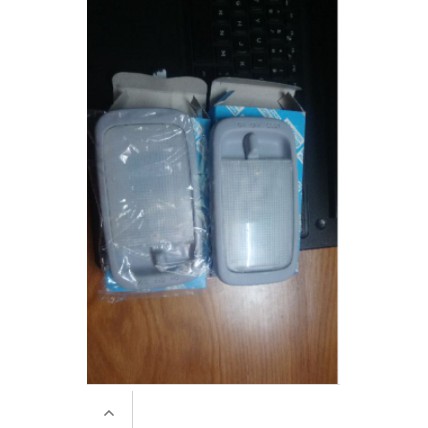 Đèn trần sau innova 2006-2014