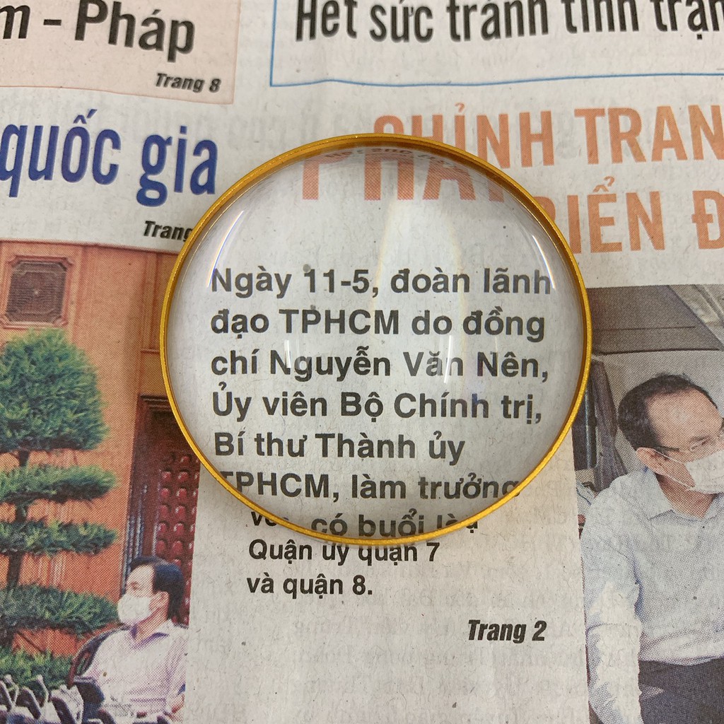 KÍNH LÚP ĐỂ BÀN KIÊM ĐỒ CHẶN GIẤY X10