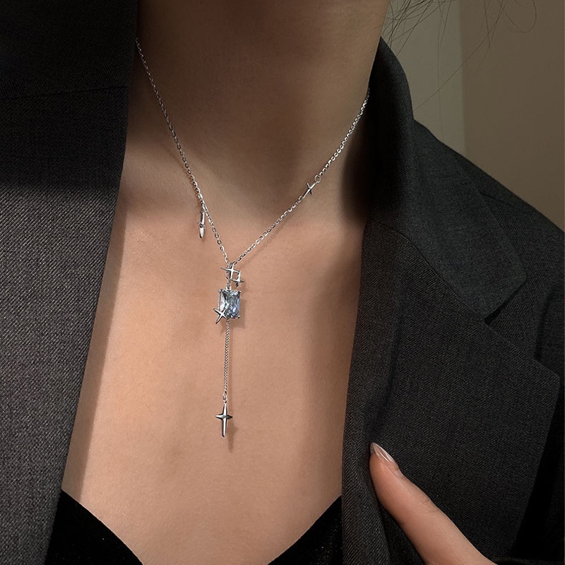 Vòng cổ Mặt Ngôi Sao Đính Đá Xanh Dương Thời Trang