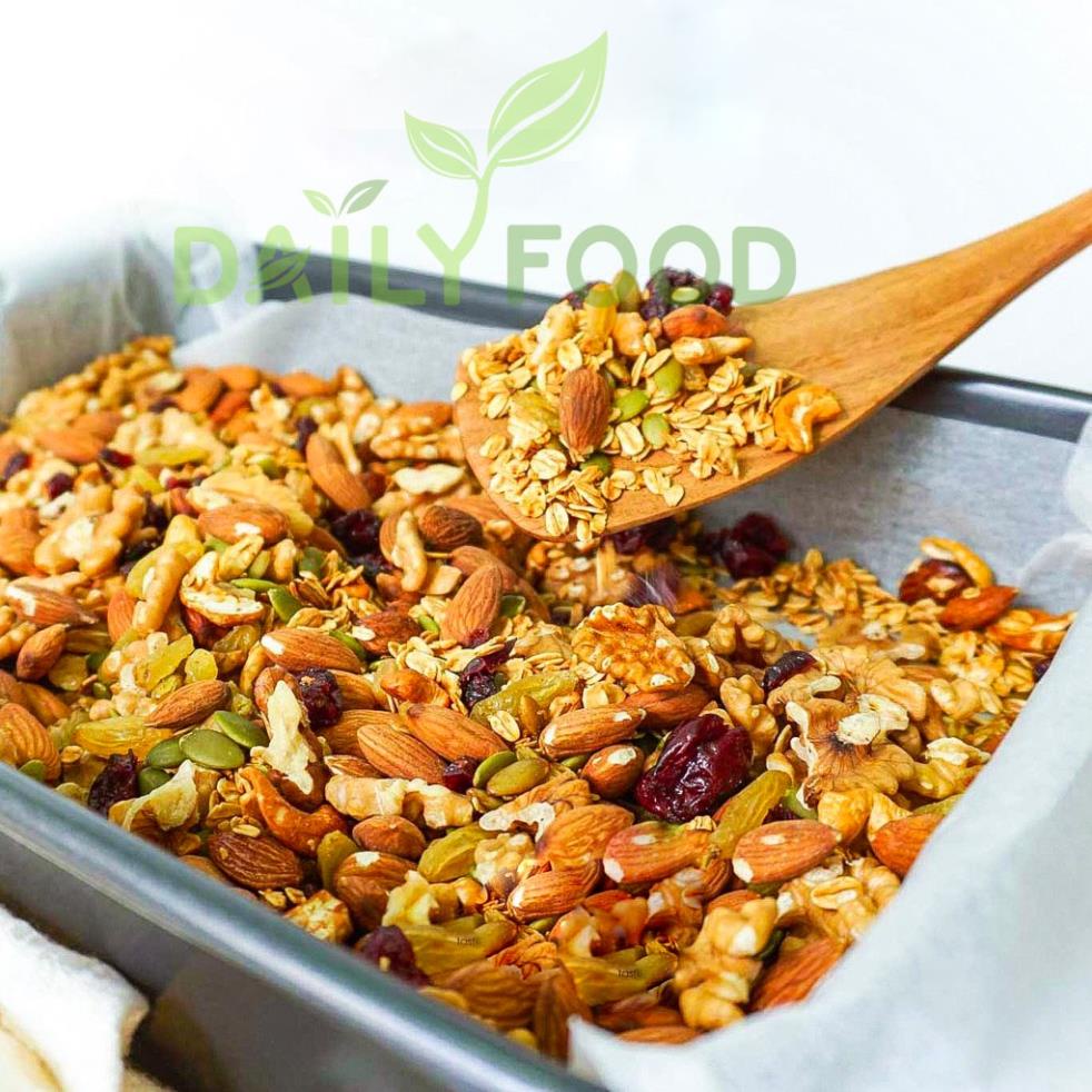Granola ăn kiêng siêu hạt có Macca , Óc Chó Ngũ cốc giảm cân Mix 9 loại hạt DailyFood chính hãng