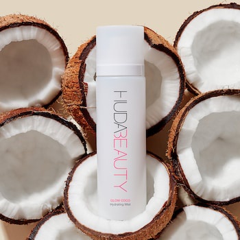 Xịt Khoáng Giữ Makeup Huda Beauty - Glow Coco Hydrating Mist
