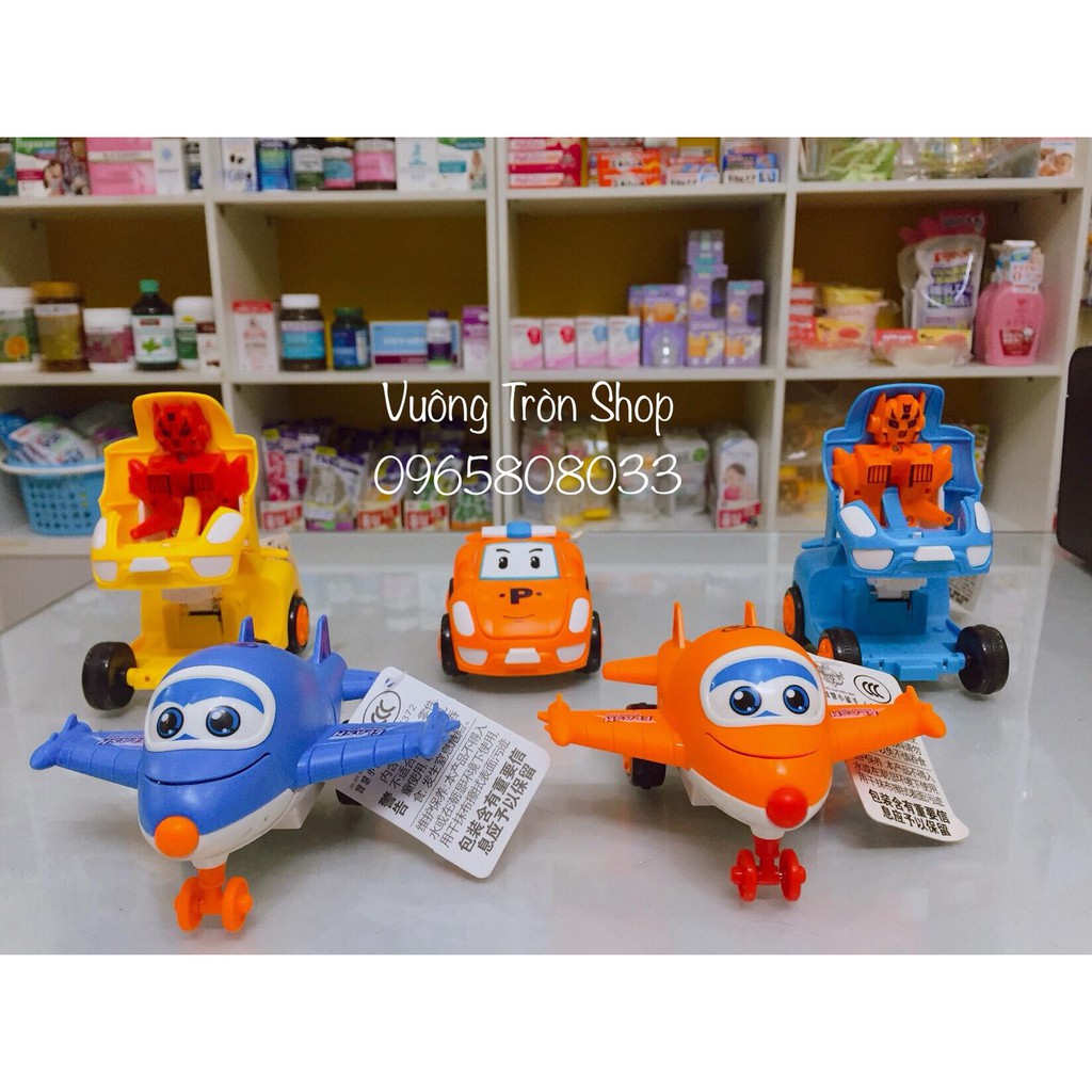 Ô tô, máy bay biến hình cho bé