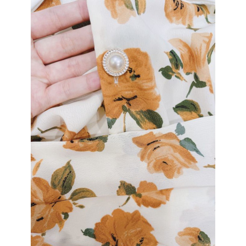 Váy hoa vàng cúc ngọc | BigBuy360 - bigbuy360.vn