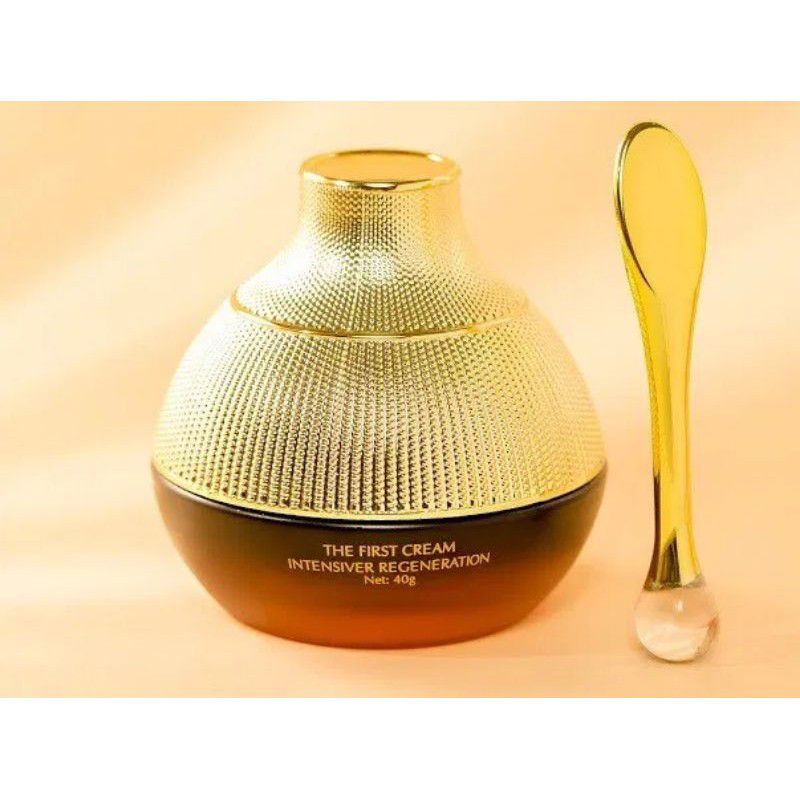 Kem tái sinh ban đêm Magic Skin