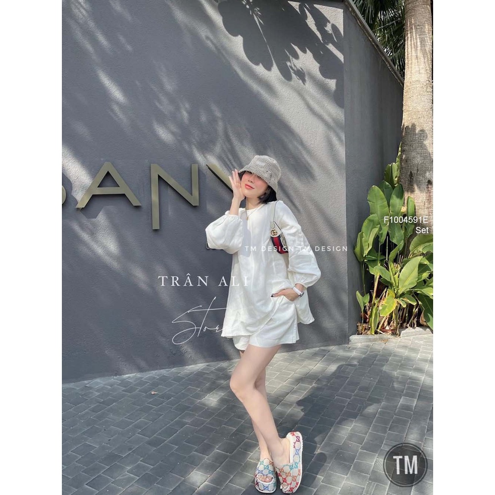 Set bộ áo kiểu cổ tròn phối quần short!.