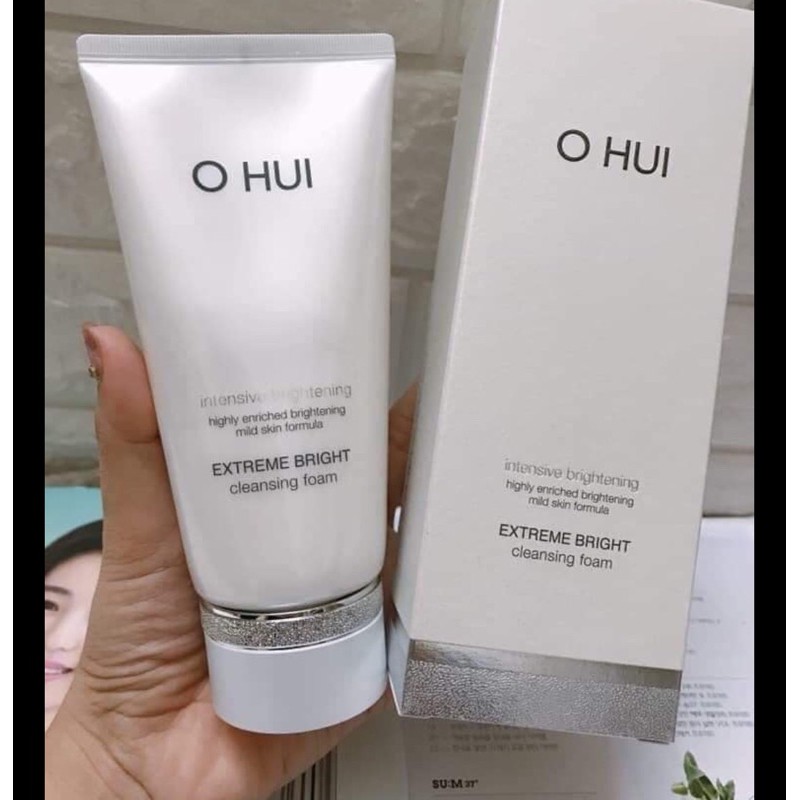 Ohui sữa rữa mặt White Extreme Bright Cleansing Foam 160 ml