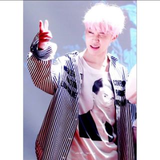 [Sẵn]Áo sơ mi + áo thun giống jimin (BTS)
