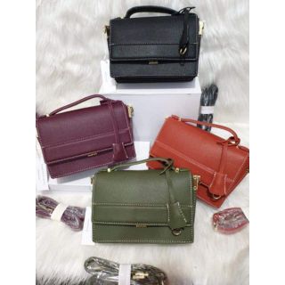 Túi chữ C size 22 quai xách dây da đeo chéo