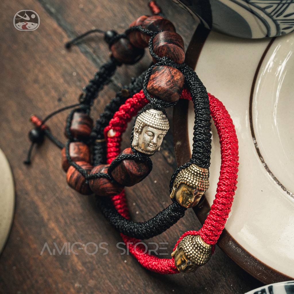 Vòng tay phong thủy handmade charm Phật Thích Ca Chỉ Đỏ/Đen
