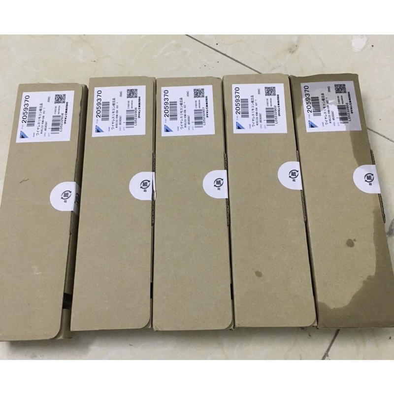 Remote điều khiển Daikin nội địa tai nghé