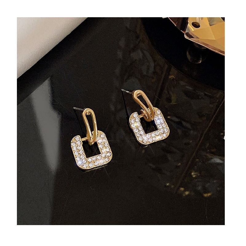 Khuyên tai kim loại phong cách âu mỹ mới