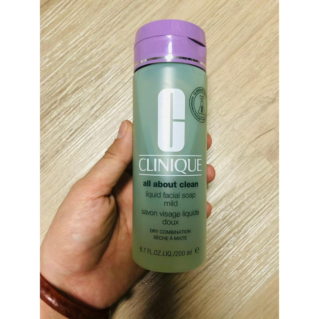 Sữa Rửa Mặt Dạng Gel Clinique All About Clean Liquid Facial Soap 200ml