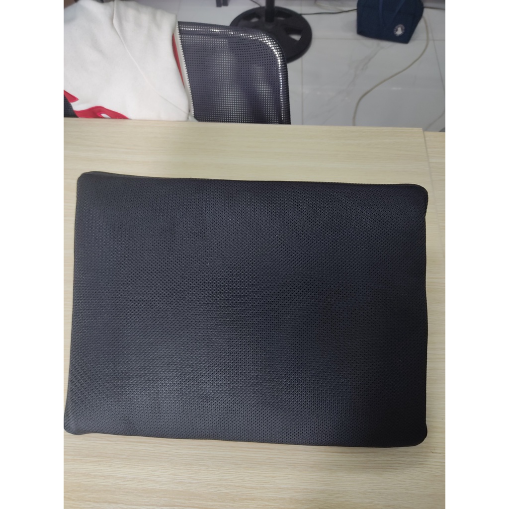 Túi chống sốc laptop 13.3 inch 14 inch và 15.6 inch màu đen siêu bền - siêu tiết kiệm - bảo vệ laptop cực tốt