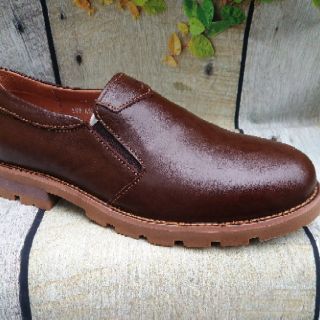 Giày đốc lười đế kếp chống đinh