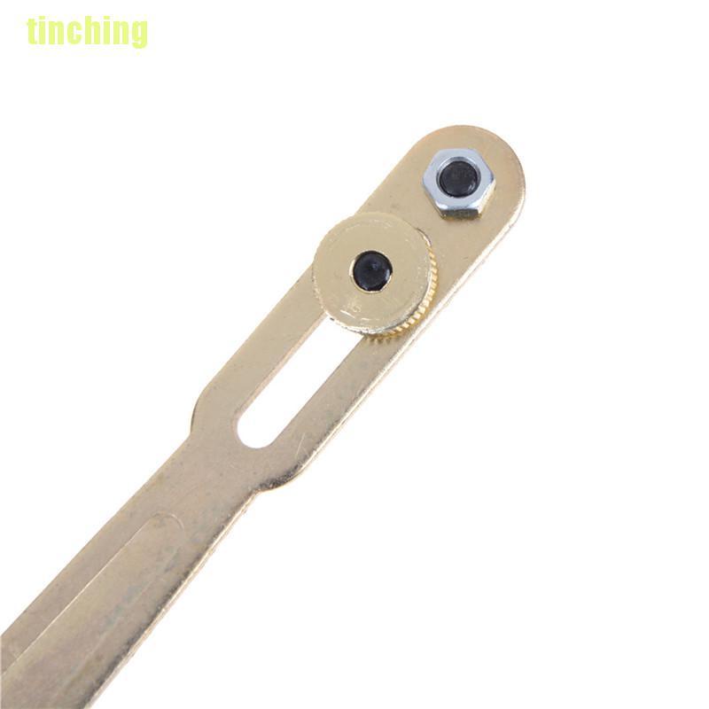 1 Đồng Hồ Điều Chỉnh Được Lưng