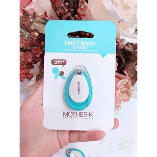 Mother - K bấm móng tay sơ sinh