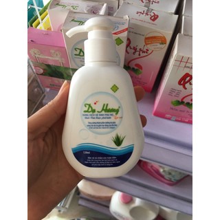 Dung dịch vệ sinh dạ hương 120ml