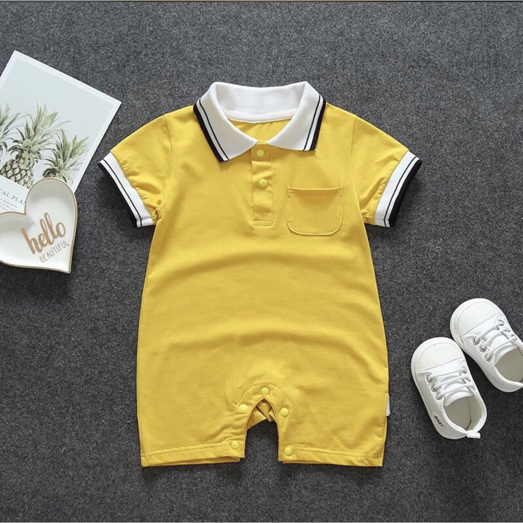 Body viền đen tay ngắn