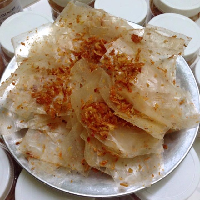 Bánh tráng tỏi Long An