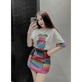 Set áo phông gấu kèm chân váy ngắn cầu vồng