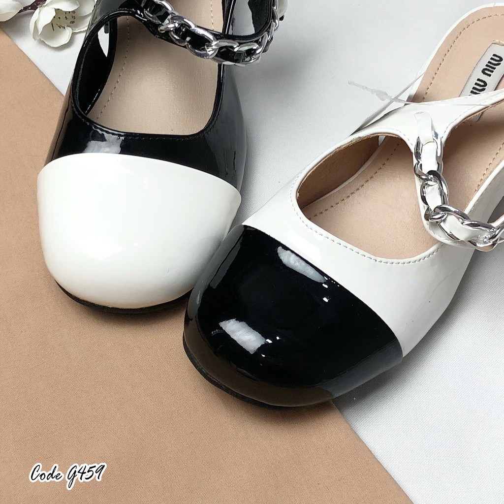 Sandal gót vuông 4p bít mũi Today Style sang trọng G459