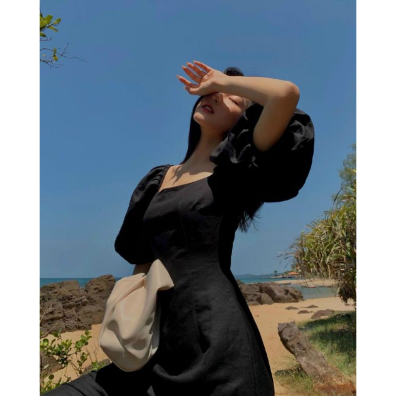 K] Đầm Midi đen cổ u tay thun.