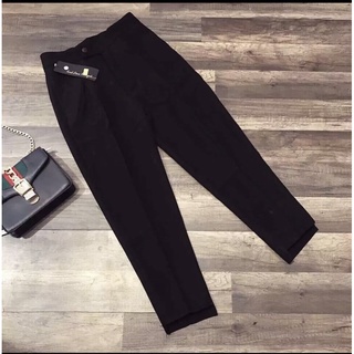 Quần baggy lệch gấu