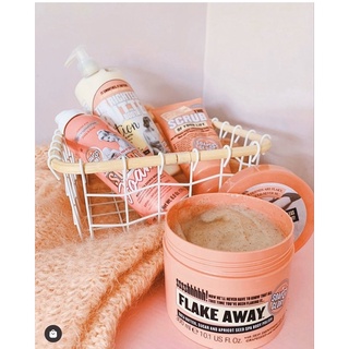 Tẩy da chết Soap and Glory.