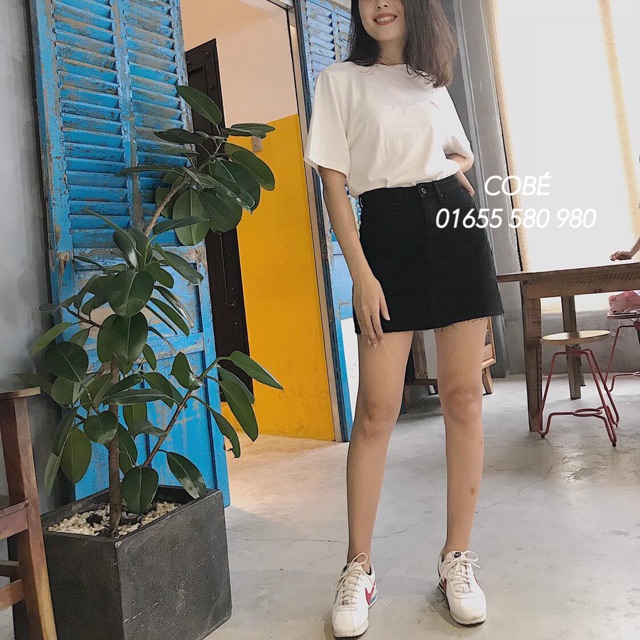 Chân váy đen/trắng Asos form A | BigBuy360 - bigbuy360.vn